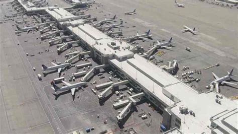 Denver International Airport set record passenger traffic this summer